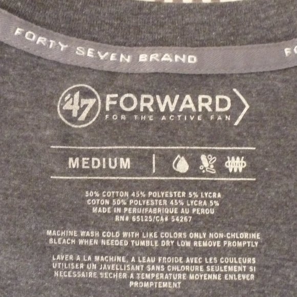 Forty Seven Brand M Gray LA Kings Graphic Tee - Picture 4 of 4